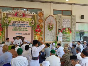 Ribuan Orang Kumandangkan Sholawat dan Doa Bersama di Masjid Jami’ Al Ma’mur Sinanggul Mlonggo Jepara