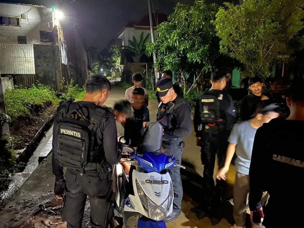 Asyik Pesta Miras, Sekelompok Pemuda di Jepara Diciduk Tim Patroli Presisi Siraju