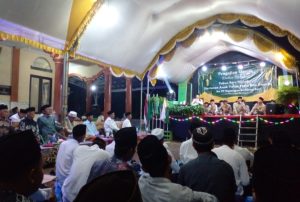 Peringati Tahun Baru Hijriah, Warga RW 07 Sendang Sari Guyangan Gelar Pengajian dan Santunan Yatim Piatu-Dhuafa