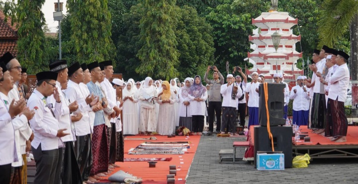 Kapolres Jepara Hadiri ‘Jepara Berselawat Dan Doa Bersama’, Wujudkan Jepara Aman, Damai, Dan Kondusif