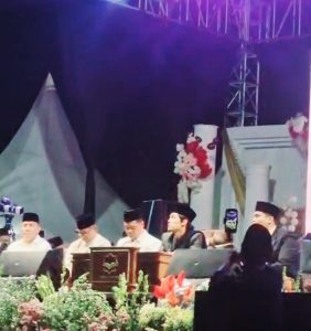Lautan Jamaah Padati Alun-Alun Jepara, Ngaji Bareng Gus Iqdam Semarakkan HUT ke-477 Kota Jepara