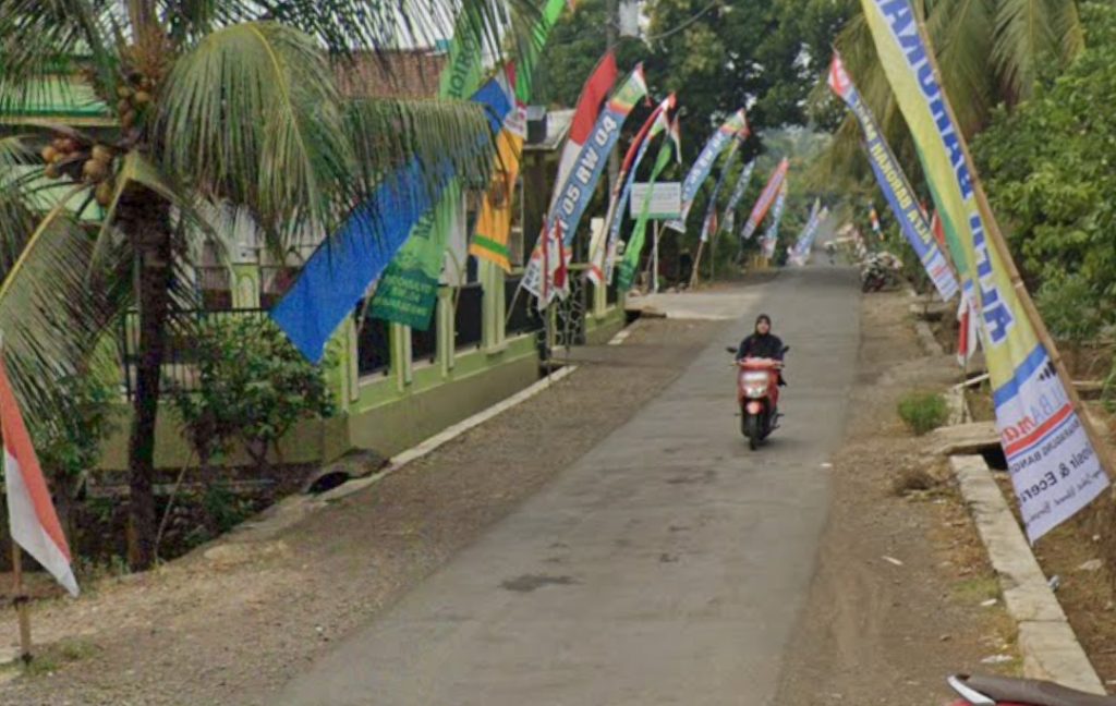 Masyarakat Menunggu Realisasi Jalan Kabupaten di Desa Banjaragung Bangsri Jepara